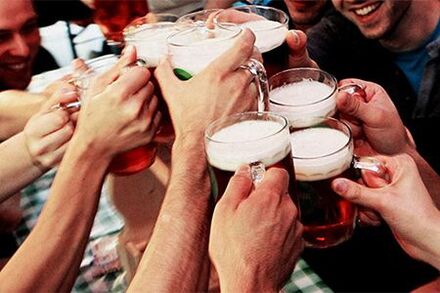 wéi ophalen Alkohol drénken
